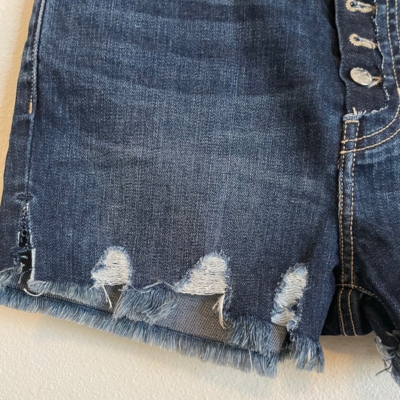 Current/Elliott Ultra High-Waist Denim Shorts - Picture 4 of 6